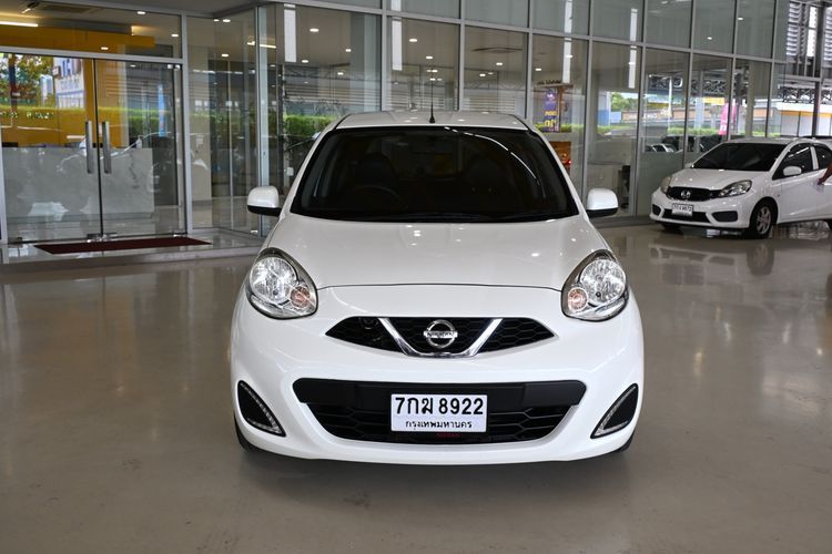 Nissan March 2017 1.2 E Sedan เบนซิน ไม่ติดแก๊ส เกียร์อัตโนมัติ ขาว รูปที่ 2