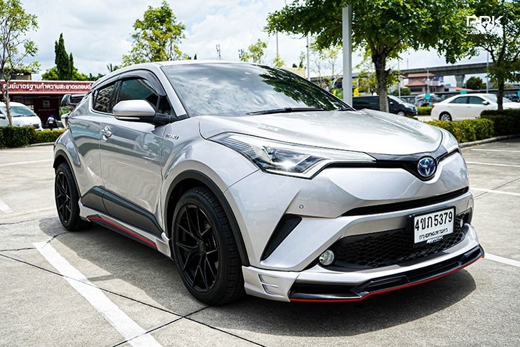 Toyota C-HR 2018 1.8 Hybrid Hi Utility-car ไฮบริด ไม่ติดแก๊ส เกียร์อัตโนมัติ เทา รูปที่ 3