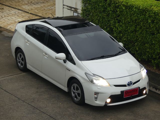 Toyota Prius 2013 1.8 Hybrid Top Option Grade Sedan ไฮบริด ไม่ติดแก๊ส เกียร์อัตโนมัติ ขาว