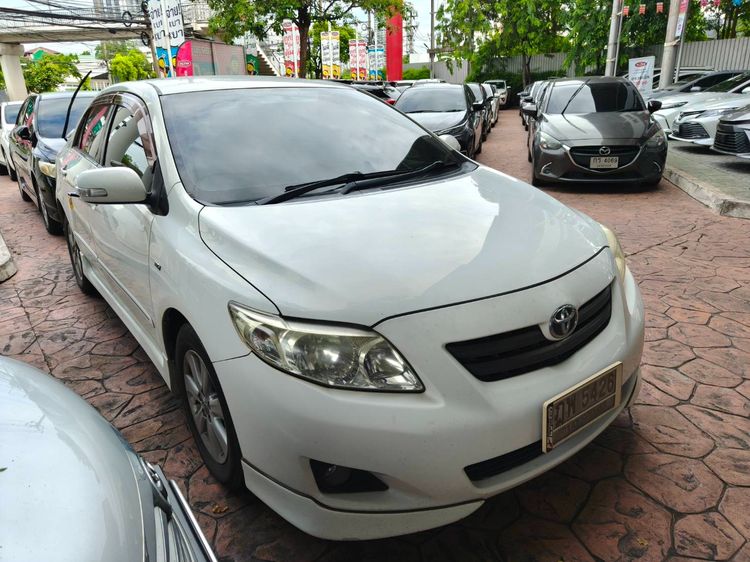Toyota Corolla 2010 1.6 Sedan เบนซิน ไม่ติดแก๊ส เกียร์อัตโนมัติ ขาว รูปที่ 2