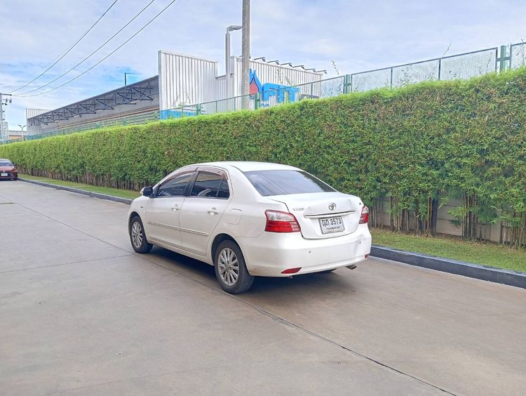 Toyota Vios 2011 1.5 G Sedan เบนซิน ไม่ติดแก๊ส เกียร์อัตโนมัติ ขาว รูปที่ 4