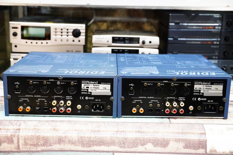 EDIROL SD-90 Studio Canvas (24บิต) รุ่นนี้ดีที่สุด ได้ทั้งWAVและMIDI เสียบไมค์มีเอฟเฟคร้องในตัว เล่นคาราโอเกะ Extreme รุ่นใหญ่ เล่นมิดี้ EMK รูปที่ 6