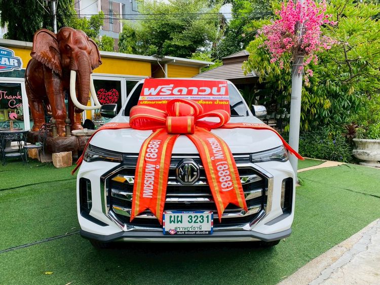 MG Extender 2024 2.0 Grand X Pickup ดีเซล ไม่ติดแก๊ส เกียร์ธรรมดา ขาว