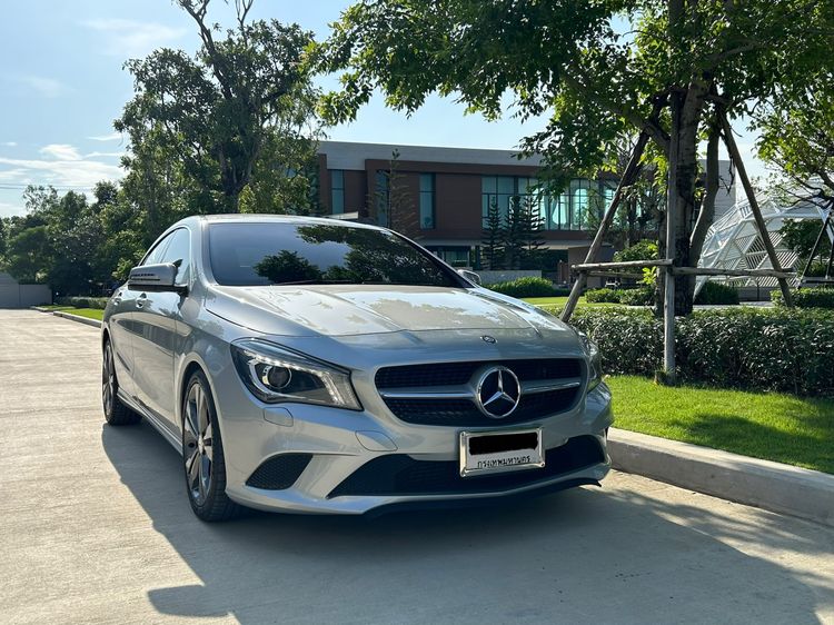 Mercedes-Benz CLA-Class 2016 CLA200 Sedan เบนซิน เกียร์อัตโนมัติ บรอนซ์เงิน