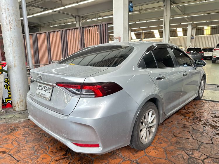 Toyota Altis 2019 1.6 G Sedan เบนซิน ไม่ติดแก๊ส เกียร์อัตโนมัติ เทา รูปที่ 4