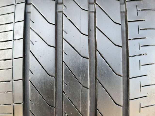 ยาง 235-55-17 ปี23 ยี่ห้อ Bridgestone turanza t005a  รูปที่ 7
