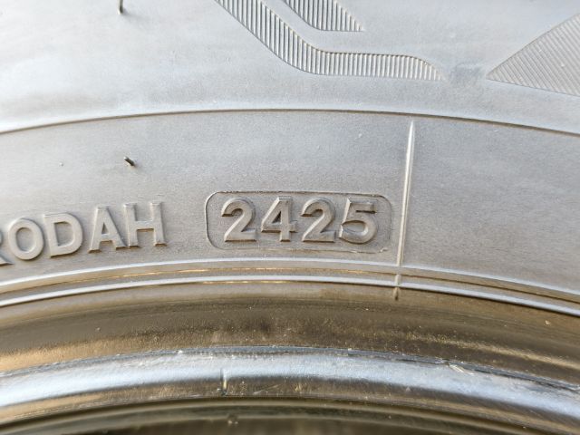 ยาง 215-60-17 ปี25 ปีแท้ ยี่ห้อ Bridgestone  รูปที่ 9