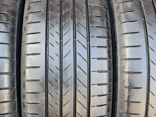 ยาง 215-60-17 ปี25 ปีแท้ ยี่ห้อ Bridgestone  รูปที่ 3