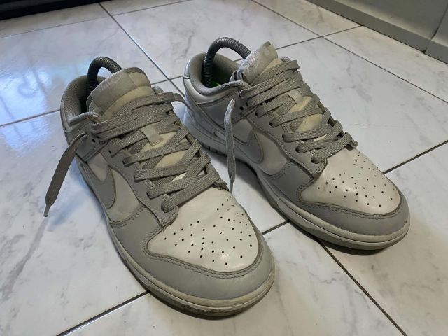 ขาว อื่นๆ รองเท้าผ้าใบ UK 7.5 | EU 41 1/3 | US 8 รองเท้า Nike แท้มือสองสภาพสวย