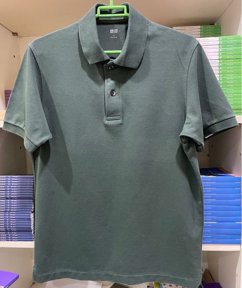 เขียว EU 38 แขนสั้น อื่นๆ เสื้อโปโล (Polo Shirt) แบรนด์ Uniqlo (S) มือสอง