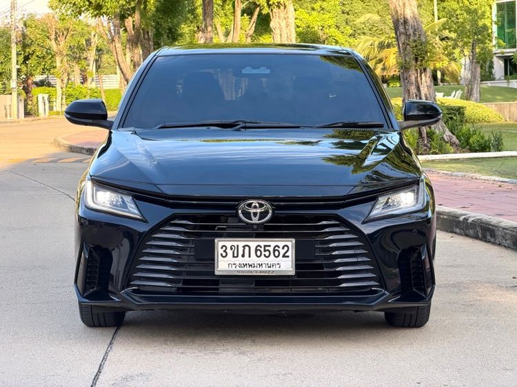 Toyota Yaris ATIV 2023 1.2 Sport Premium Sedan เบนซิน ไม่ติดแก๊ส เกียร์อัตโนมัติ ดำ รูปที่ 2