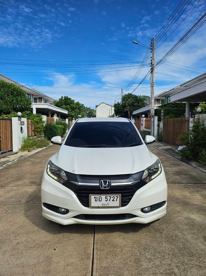 Honda HR-V 2015 1.8 EL Utility-car เบนซิน ไม่ติดแก๊ส เกียร์อัตโนมัติ ขาว