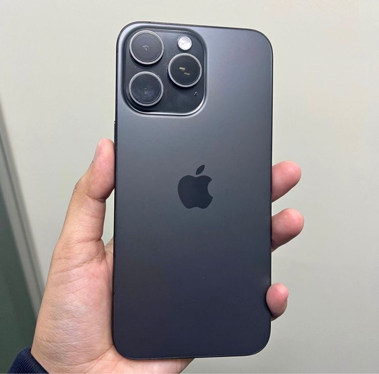 256 GB iPhone 15 Promax