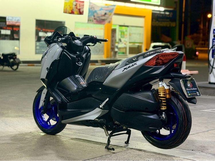 xmax300 รูปที่ 4
