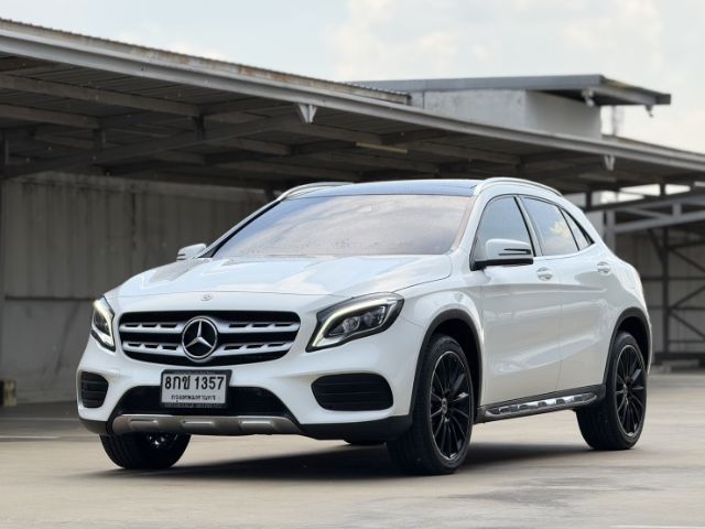 Mercedes-Benz GLA-Class 2019 GLA250 Utility-car เบนซิน ไม่ติดแก๊ส เกียร์อัตโนมัติ ขาว รูปที่ 3