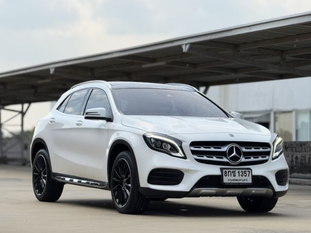 Mercedes-Benz GLA-Class 2019 GLA250 Utility-car เบนซิน ไม่ติดแก๊ส เกียร์อัตโนมัติ ขาว