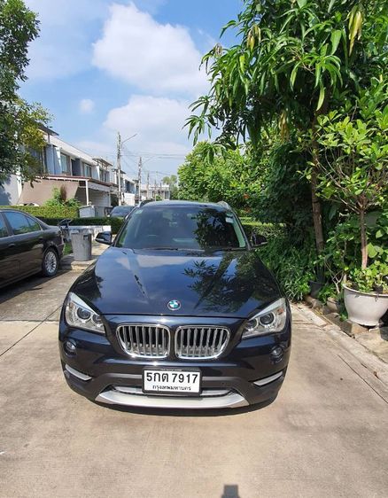 BMW X1 2016 2.0 sDrive18i xLine Utility-car เบนซิน เกียร์อัตโนมัติ ดำ รูปที่ 3