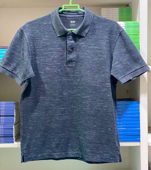 เทา EU 38 แขนสั้น อื่นๆ เสื้อโปโล (Polo Shirt) แบรนด์ Uniqlo (S) มือสอง