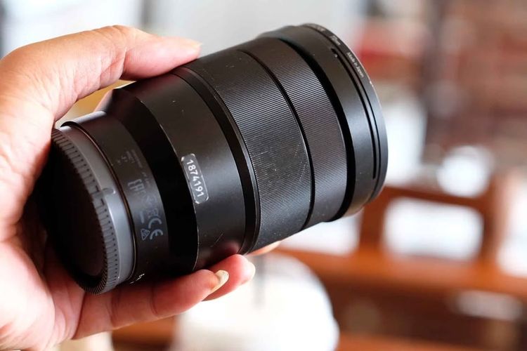 เลนส์ sony fe 16- 35mm f4 oss zeiss  สภาพดี ไม่รา ไม่ฝ้า มีฝุ่นทั่วไป รูปที่ 9