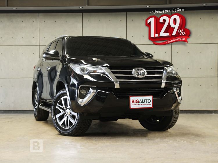 Toyota Fortuner 2018 2.8 V 4WD Utility-car ดีเซล ไม่ติดแก๊ส เกียร์อัตโนมัติ ดำ