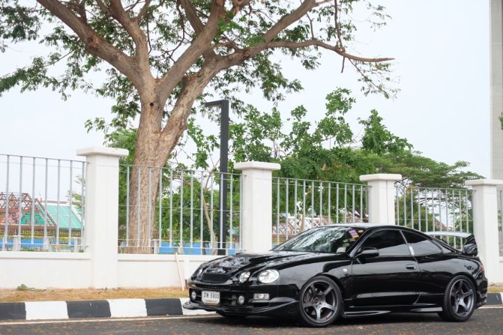 Toyota Celica 1997 2.0 GT-4 4WD Sedan เบนซิน ไม่ติดแก๊ส เกียร์ธรรมดา ดำ รูปที่ 4