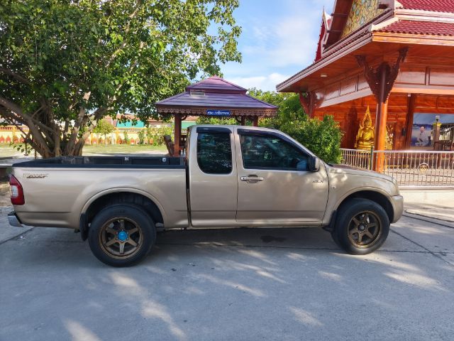Isuzu D-MAX 2005 3.0 SLX Pickup ดีเซล ไม่ติดแก๊ส เกียร์ธรรมดา น้ำตาล รูปที่ 2