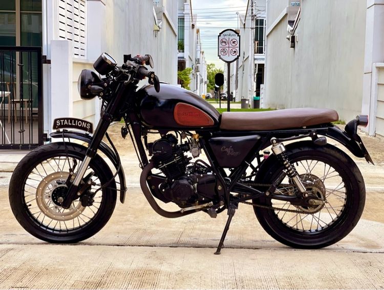 ขาย STALLIONS CENTAUR 150Cc. ปี2017 รถบ้านใช้เองครับ ใช้งานน้อยมาก นานๆขับที เครื่องดีสมบูรณ์ ภาษี69