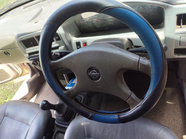 Nissan NV 2006 1.6 Queen Cab LXT เบนซิน เกียร์ธรรมดา บรอนซ์ทอง รูปที่ 4