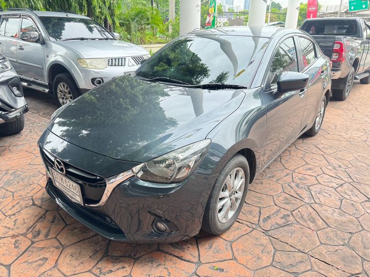 Mazda Mazda 2 2016 1.3 High Connect Sedan เบนซิน ไม่ติดแก๊ส เกียร์อัตโนมัติ เทา