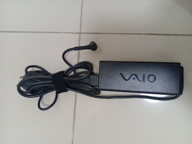 สายเคเบิลและตัวแปลง อะแดปเตอร์ SONY