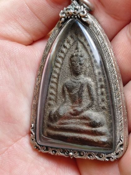 พระสุพรรณหลังหารเนื้อชินพร้อมเลี่ยมกรอบเงินแท้