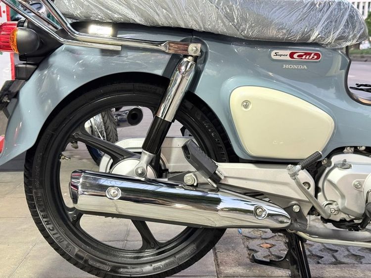 SUPER CUB เทา-ขาว ปี68 ดิสหน้า-หลังดั้ม รูปที่ 6