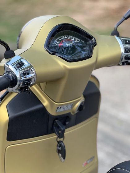 Vespa GTS150iget keyless 1300กิโลเมตรแท้ รูปที่ 11