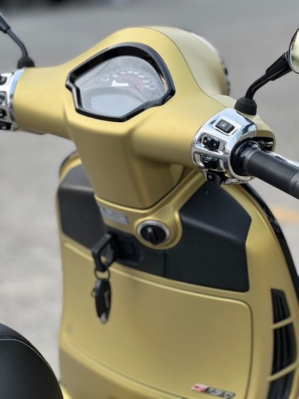 Vespa GTS150iget keyless 1300กิโลเมตรแท้ รูปที่ 9