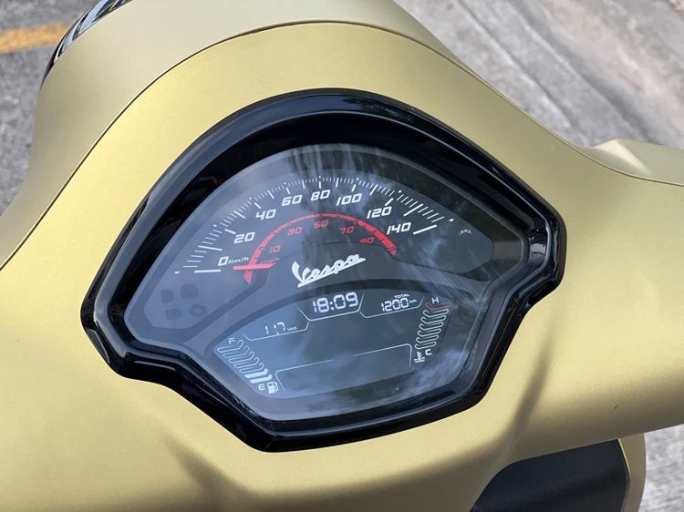 Vespa GTS150iget keyless 1300กิโลเมตรแท้ รูปที่ 10