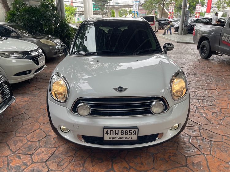 Mini COUNTRYMAN 2015 1.6 Sedan เบนซิน ไม่ติดแก๊ส เกียร์อัตโนมัติ ขาว รูปที่ 2