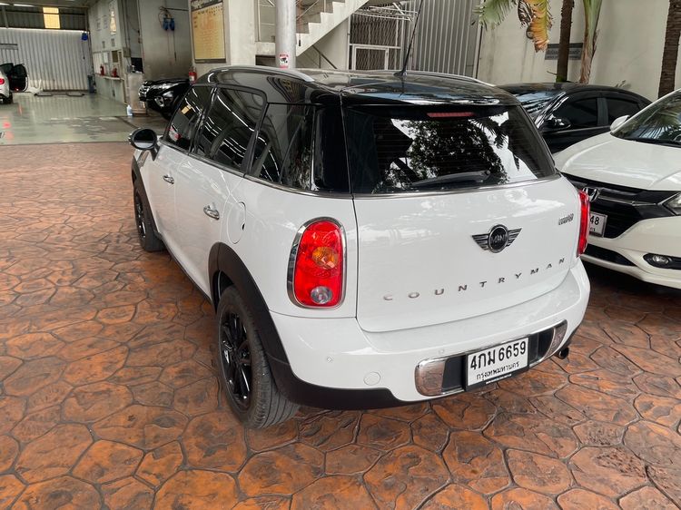 Mini COUNTRYMAN 2015 1.6 Sedan เบนซิน ไม่ติดแก๊ส เกียร์อัตโนมัติ ขาว รูปที่ 4