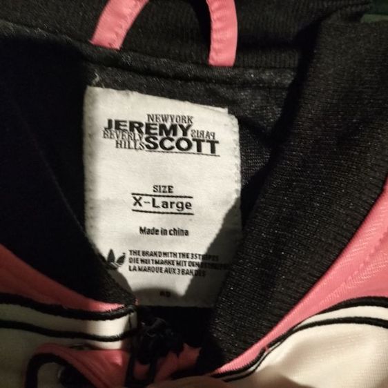 เสื้อแจ็คเก็ต ADIดาส X JEREMY SCOTT 2000'S สีชมพูทรงกีตาร์ มือสองเหมือนใหม่ รูปที่ 3