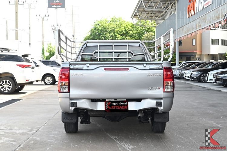 Toyota Hilux Revo 2022 2.4 Entry Pickup ดีเซล ไม่ติดแก๊ส เกียร์ธรรมดา บรอนซ์เงิน รูปที่ 4