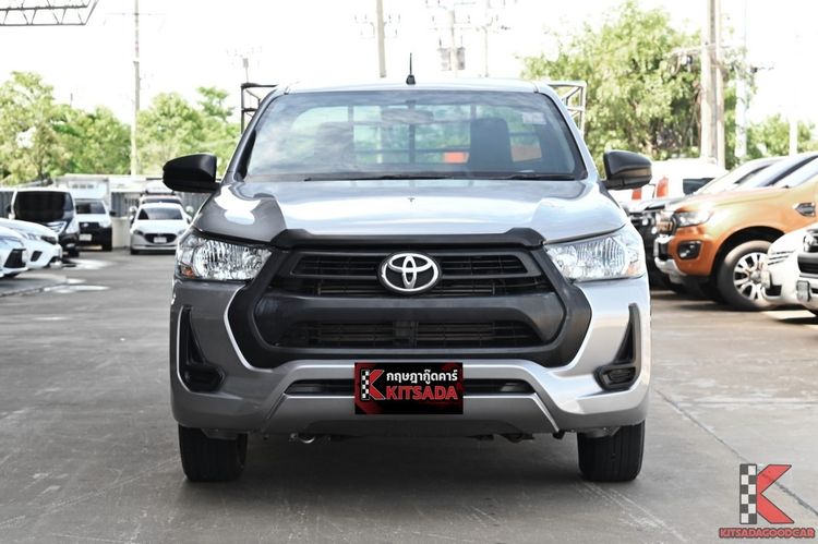 Toyota Hilux Revo 2022 2.4 Entry Pickup ดีเซล ไม่ติดแก๊ส เกียร์ธรรมดา บรอนซ์เงิน รูปที่ 2