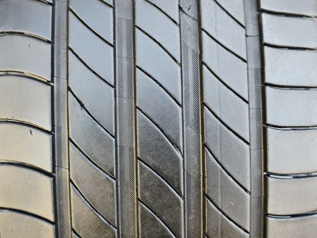 ยาง 225-50-18 ปี25 ยี่ห้อ Michelin primacy  รูปที่ 9