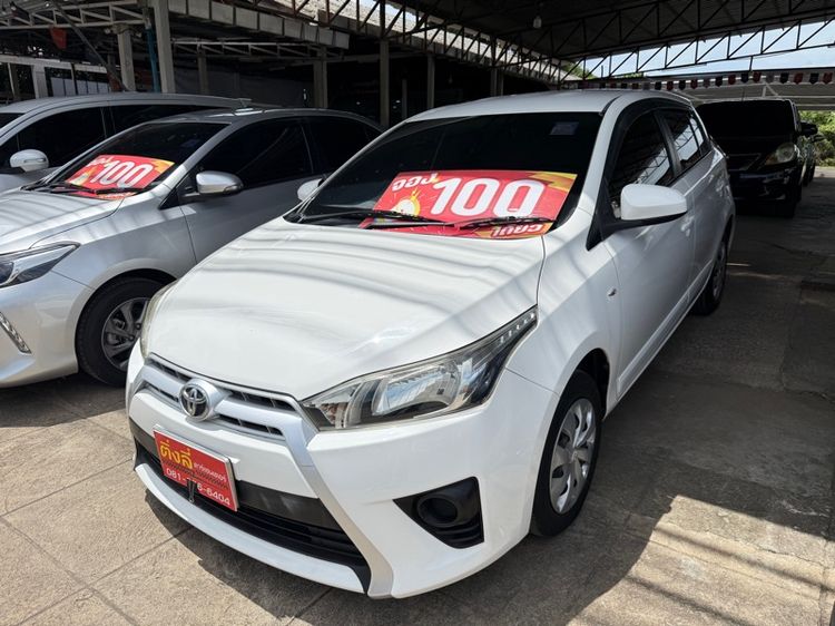 Toyota Yaris 2017 1.2 J Sedan เบนซิน ไม่ติดแก๊ส เกียร์อัตโนมัติ ขาว รูปที่ 2