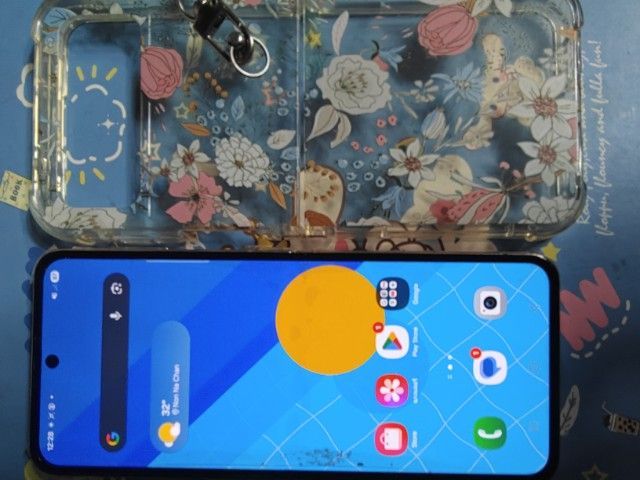 Samsung Galaxy Z Flip 4 256 GB Sumsung ZFilp 4 แรม8รอม256