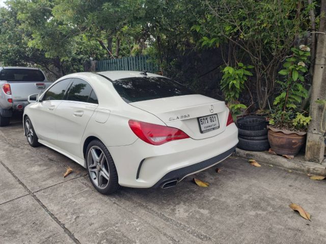 Mercedes-Benz CLA-Class 2016 CLA250 AMG Sedan เบนซิน เกียร์อัตโนมัติ ขาว