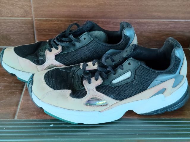 Adidas Falcon Black Light Pink