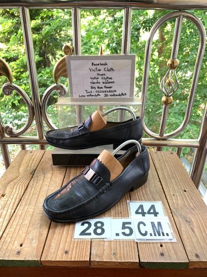 รองเท้าหนังแท้ Gucci Sz.10us44eu28.5cm Made in Italy สีดำ พื้นหนัง สภาพดี ไม่ขาดซ่อม ใส่เรียนทำงานได้หมด 