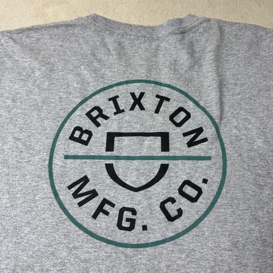 เสื้อยืด Brixton​ Size XXL 