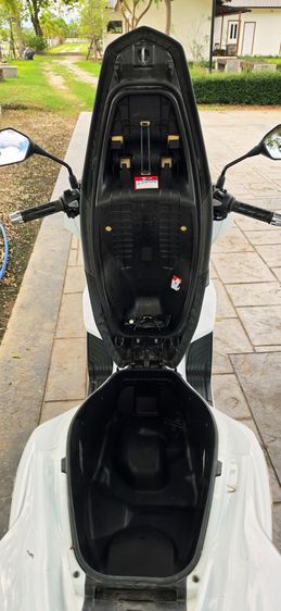 ็Honda PCX 160 Premium A.T ABS 2024 ขาวดำ รูปที่ 5