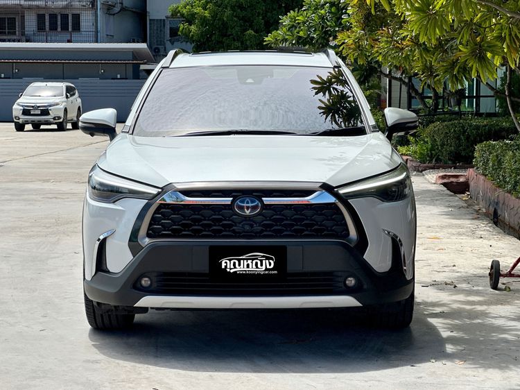 Toyota Corolla Cross 2020 1.8 Hybrid Premium Safety Sedan ไฮบริด ไม่ติดแก๊ส เกียร์อัตโนมัติ ขาว รูปที่ 4