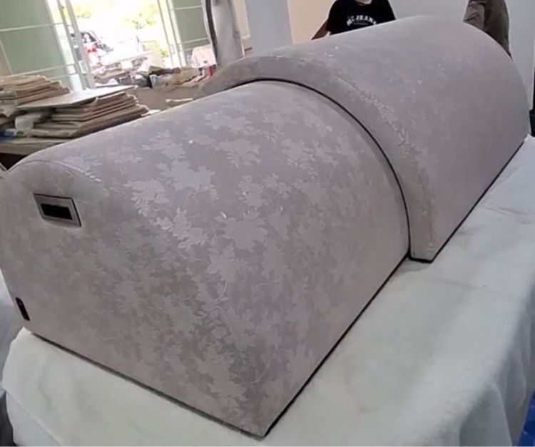 อุปกรณ์เพื่อสุขภาพ ตู้อบซาวน่าอินฟราเรด (Tourmaline Sauna) มือสองสภาพดีมากของแท้จากญี่ปุ่น พร้อมโต๊ะไม้สักอย่างดี